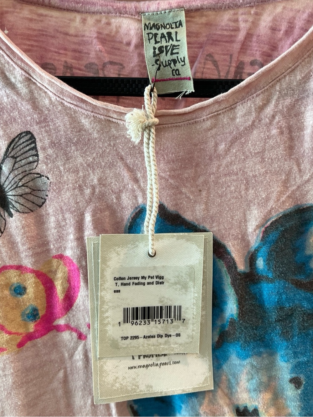 Magnolia Pearl Pink Long-Sleeve Graphic Deer Top - Picture 2 of 7